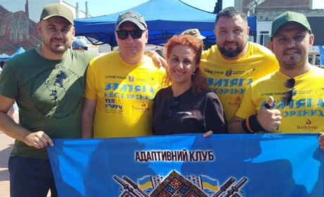 "Звитяга Нескорених": звягельські ветерани підкорили Ладижин