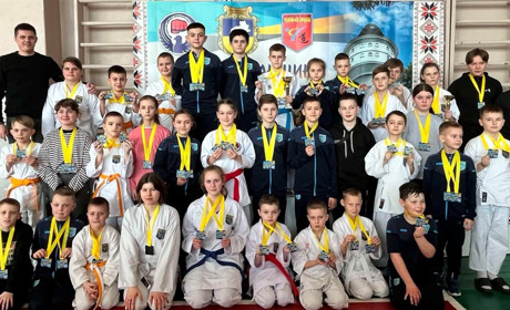 У Глухові юні каратисти змагалися за шостий «Кубок Гетьманщини». Хто переміг?
