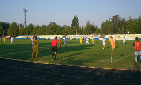 Чемпіонат почнеться з дербі