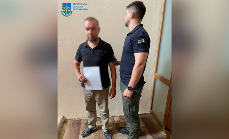 Судитимуть ще одного колаборанта з Херсона, який влаштувався до окупаційного СІЗО