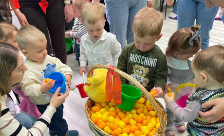 «Великодні традиції у родинному колі»: у Центрі раннього розвитку дитини відбулася сімейна зустріч