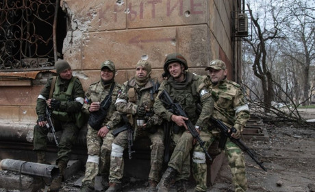 Солдати пиячать і не вміють вправно поводитись зі зброєю: британська розвідка про небойові втрати рф