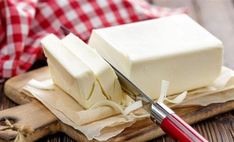 Справжнього масла в українських магазинах лише 30%. Фальшивку виробляють й на Хмельниччині.