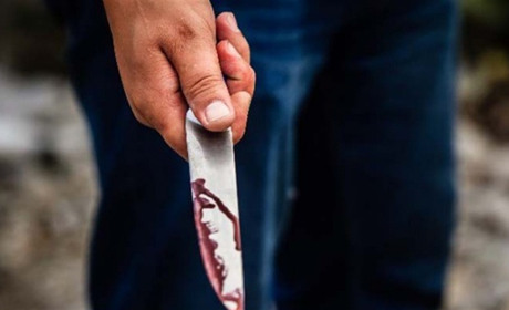 Завдав кривднику 5 ударів ножем