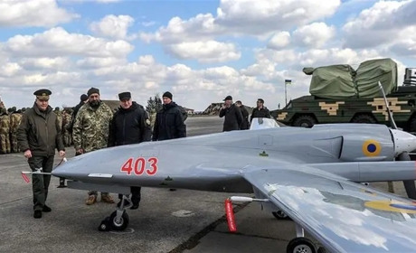 Турецький безпілотник полетів з Нової Каховки на Донбас