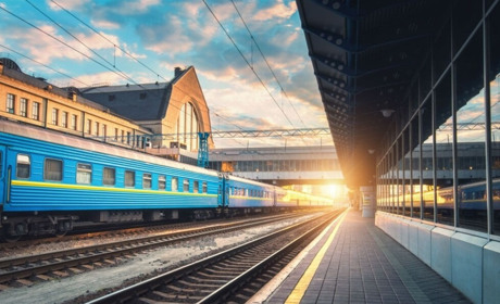 Укрзалізниця запускає продаж онлайн-квитків на приміські поїзди та City Express