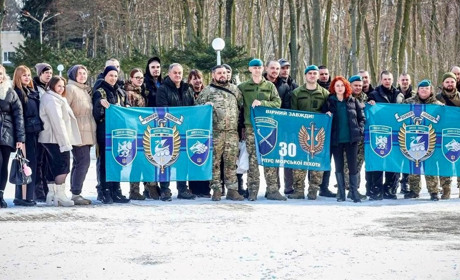 Миколаївщина обійняла своїх: спецвиїзд до звільнених із полону захисників