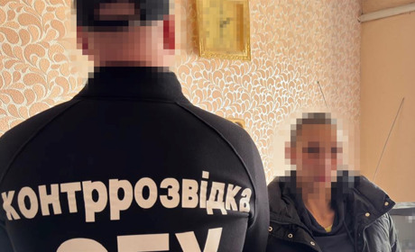 Судитимуть російську агентку, яка шпигувала за військовими аеродромами