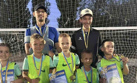 Традиційний дитячий футбольний турнір “Кубок Скадовська” пройшов у Кропивницькому