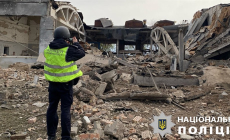 Масована нічна атака на Київщину: пошкоджені будівлі та автомобілі