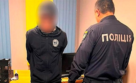 Перерезал шею ребенку: в Вилково задержан маньяк, полоснувший ножом подростка (видео)