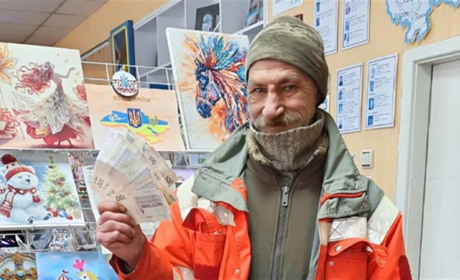 Сила небайдужості: глухівчани за шість годин закрили збір на дрова для містянина з ДЦП