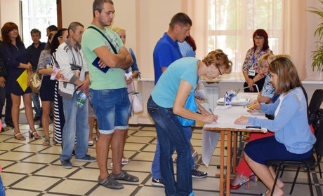 Роботодавці на ярмарку у Покровську пропонували вакансії безробітним