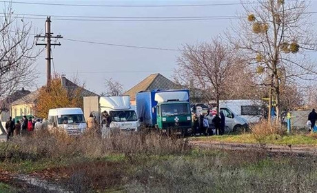 Допомога з Фастова до Ізюма: на Харківщину відправилися сім автівок з продуктами, одягом та ліками