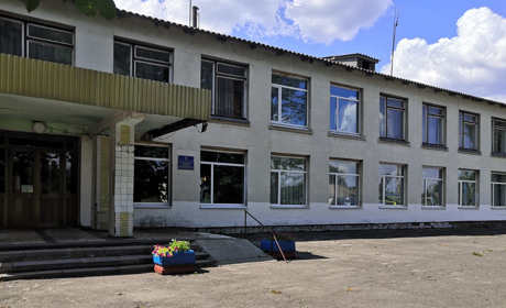 У Малій Каратулі оптимізують школу: залишать початкову з дитсадком