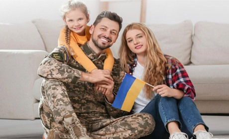 “Траєкторія 2” - освітньо-грантова програма. Розповідаємо хто може податися
