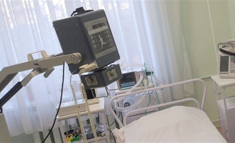 У Менській лікарні з'явився переносний рентген-апарат