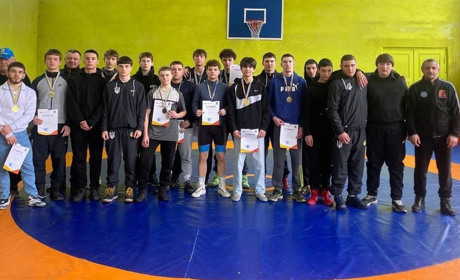 11 медалей вибороли борці зі Жмеринки на Чемпіонаті Вінницької області