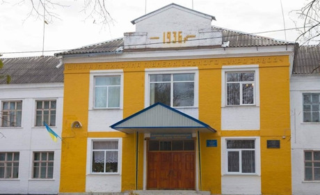 Вона була і є елітною: до 87-річчя школи №2 у музеї закладу презентували нову експозицію