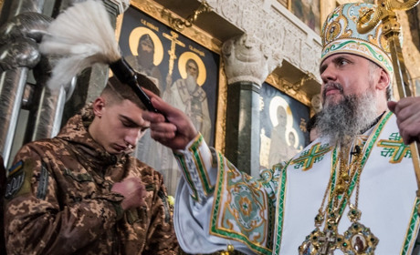 На Вербну неділю у Києво-Печерській лаврі одночасно правили службу предстоятелі ПЦУ та УПЦ (МП)