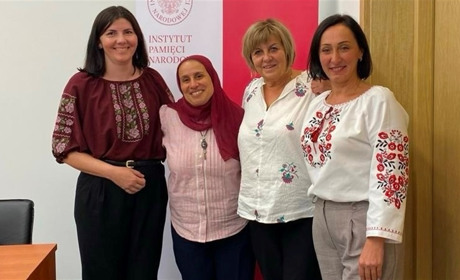 Золотоніська архіваріуска відвідала міжнародний семінар у Варшаві