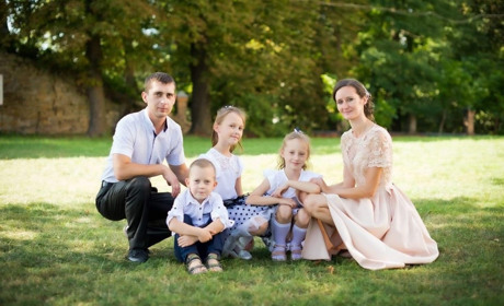 На "бронзових" призерів конкурсу "Родина у світлинах" чекає фотосесія від Володимира Ластовського 