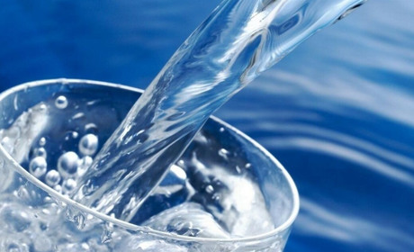 Скільки води потрібно пити щодня?