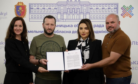 Протягом двох років Швейцарія допомагатиме хмельничанам розвивати регіон
