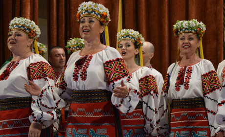 На День Конституції до Жмеринки завітав академічний ансамбль пісні і танцю