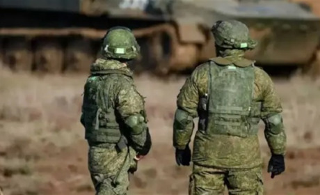 Ворог перекидає війська з Херсонщини на Донбас