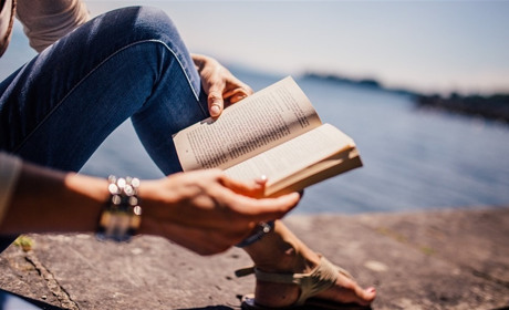 Названа самая популярная книга у попаснян. Узнай, что читают чаще всего