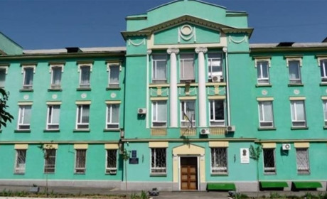 В херсонській лікарні імені Карабелеша бояться незалежного аудиту? Розповідаємо про судовий позов