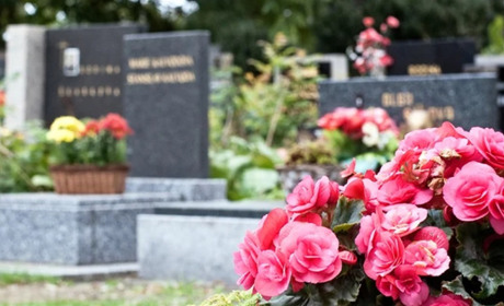 Як обрати пам’ятник: поради та ключові етапи його виготовлення