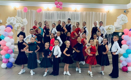 29 квітня - Міжнародний день танцю. Прийміть щирі вітання від вихованцiв «Грації»!