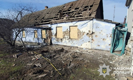 На Херсонщині армія рф атакувала житлові будинки, критичну та соціальну інфраструктуру