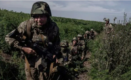 Найскладніша операція — бійці розповіли правду про бої в Кринках (відео)