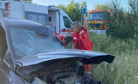 ДТП на трасі Одеса – Вознесенськ – Новий Буг: водія Ford затисло в понівеченому авто