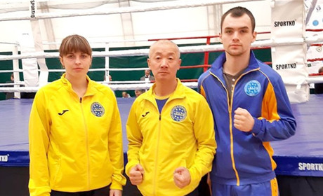 Торецкие кикбоксеры взяли золото и серебро Чемпионата Украины