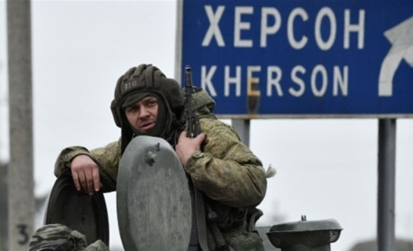 Окупанти продовжують тероризувати жителів окупованої Херсонщини