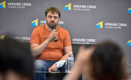 Федір Лапій: Щеплення – це як пасок безпеки в автомобілі: не для штрафів, а щоб врятувати своє життя