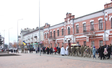 У Ніжині попрощалися із загиблим воїном ЮРІЄМ КІФІКОМ