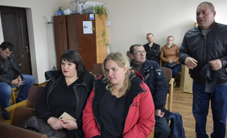 Депутати в Леляках не прийшли на сесію: питання про об’єднання з Жмеринкою залишилося відкритим