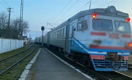 В Одесі під Іванівським мостом потяг наїхав на велосипедистку: вона загинула на місці