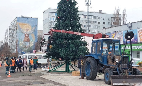 У Південноукраїнську розпочалася підготовка до Новорічних свят: що приготували для мешканців