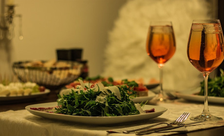 Стейк, пицца и шуба: 3 новогодних рецепта от лучших никопольских заведений