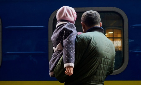 «З Сум на Київщину»: Мінреінтеграції почало евакуацію населення Сумської області