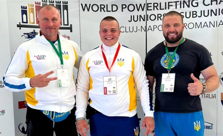 Пауерліфтер Марк Долженко став срібним призером Чемпіонату світу. Як йому це вдалося