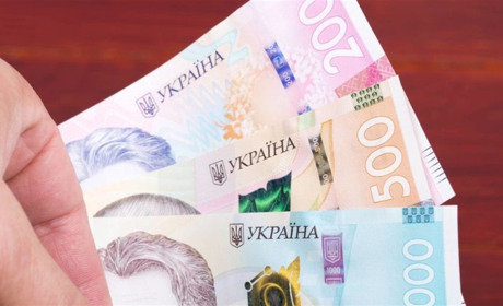 Чи продовжать допомогу ВПО, яким виповнилося 60 років?