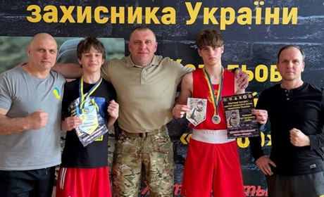 Звягельські боксери взяли два золота і одне срібло в матчі зі спортсменами Одещини