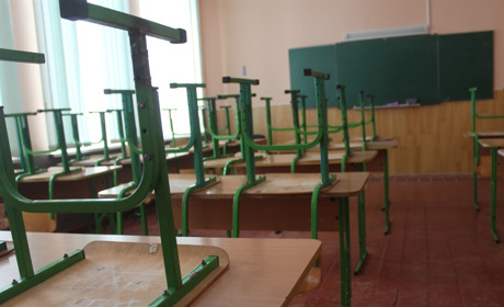 Усі школи — на дистанційку, а прийоми — призупинені